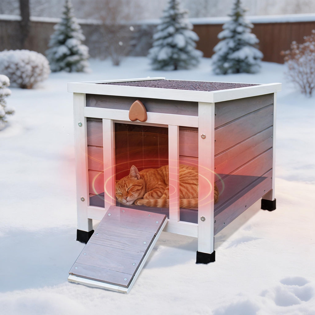 Insulated Outdoor Cat House with Liner B377