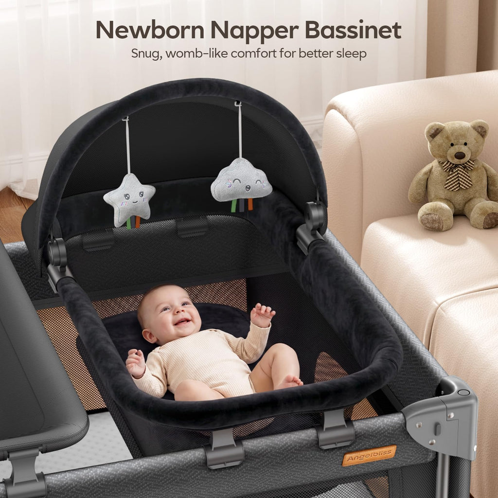 5-in-1 Baby Bassinet Bedside Crib with Changing Table X3799