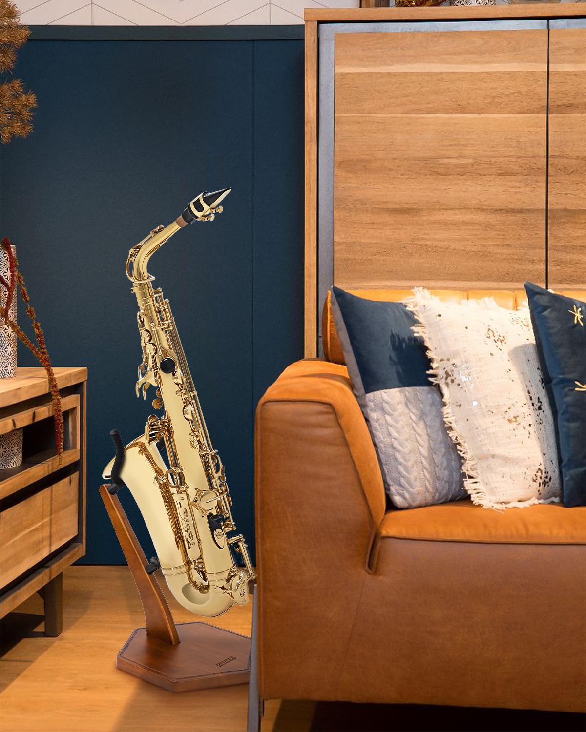 Wooden Saxophone Stand Q574726